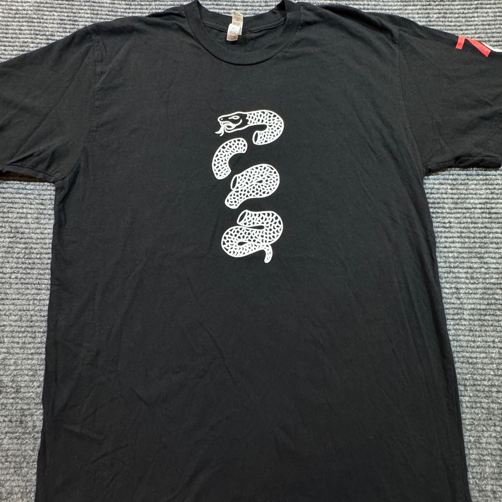 American Apparel Philadelphia 76ers T-Shirt Large Black Snake Promo Gift